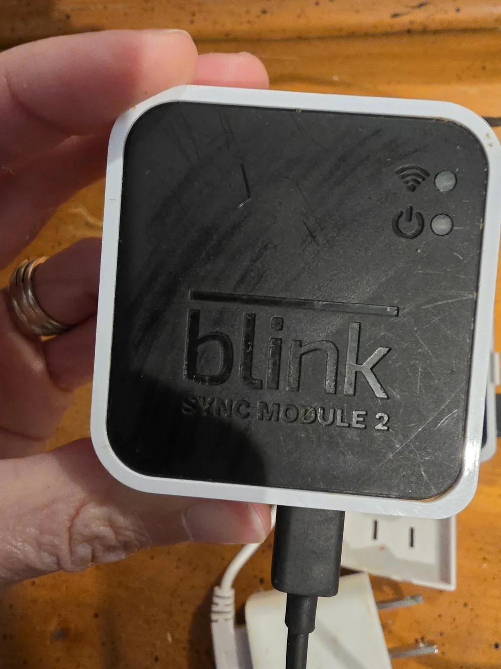 Blink Sync Module 2 in Black with White Trim
